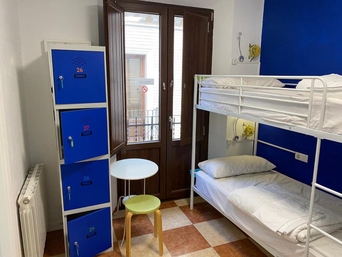 Bed in 4-Bed Mixed Dormitory Room with Private Bathroom,1344922907:JPEG